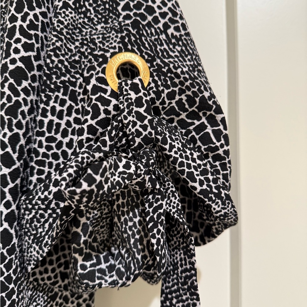 NWOT Michael Kors Top - Picture 3 of 4